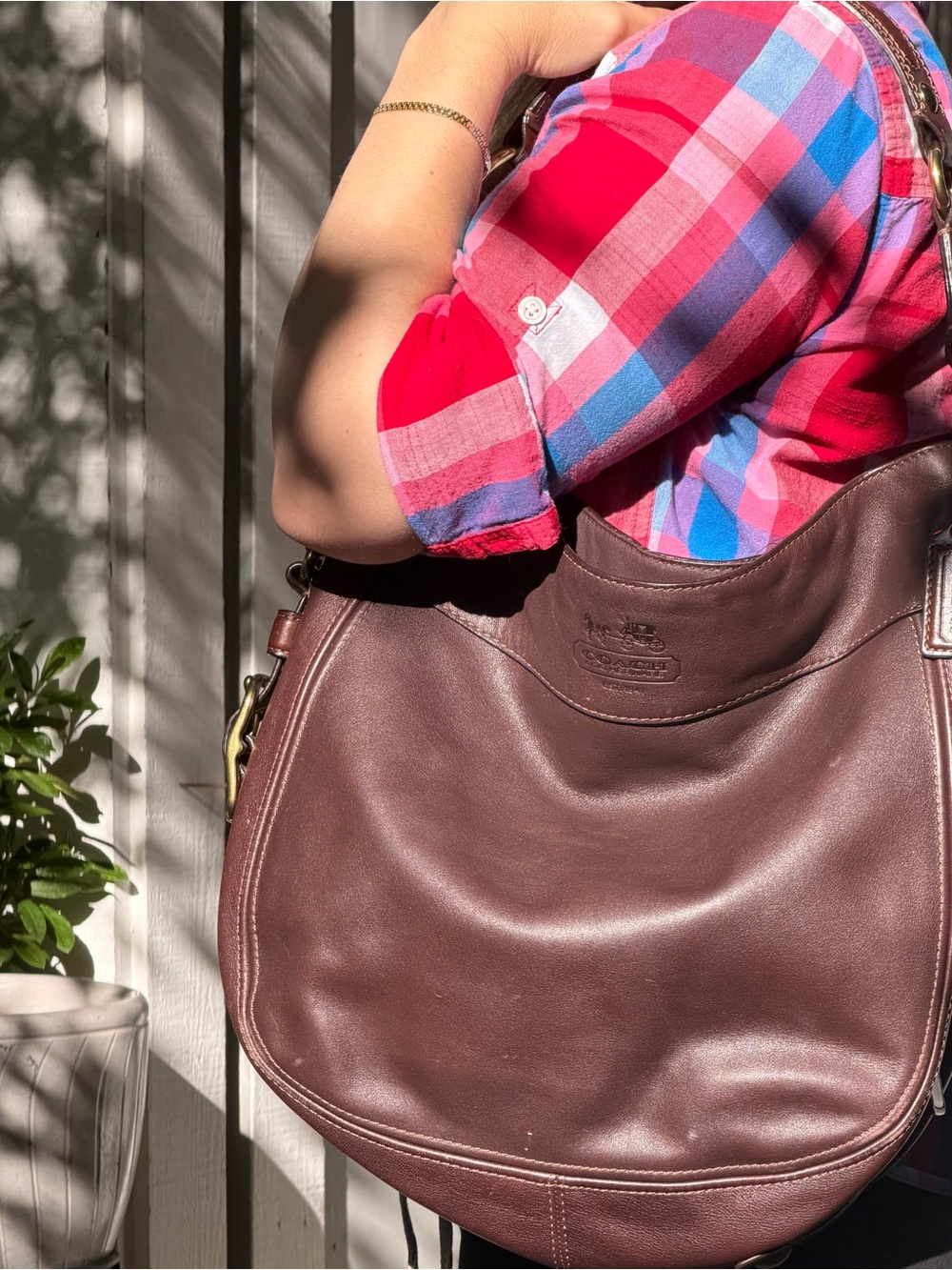 Coach Leather Hobo Bag Style 12689 Brown Pink Lining Brass Hardware